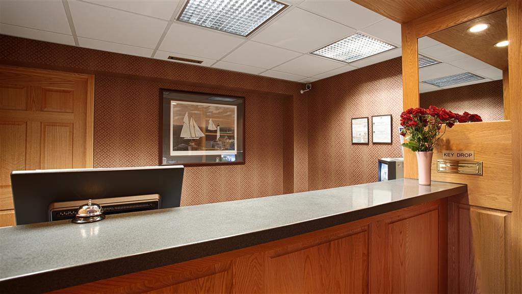 Quality Inn Tully I-81 Экстерьер фото