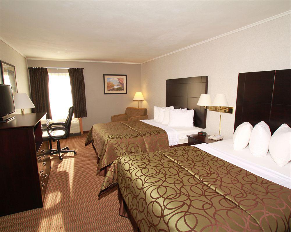 Quality Inn Tully I-81 Экстерьер фото